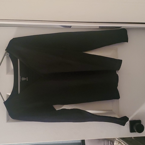 VENUS Tops - NWOT Ribbed Long Sleeve Venus